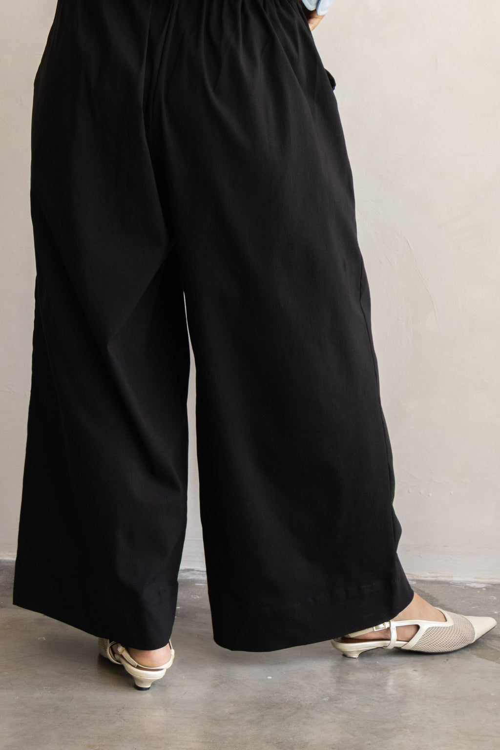 Weekender Trousers in Black