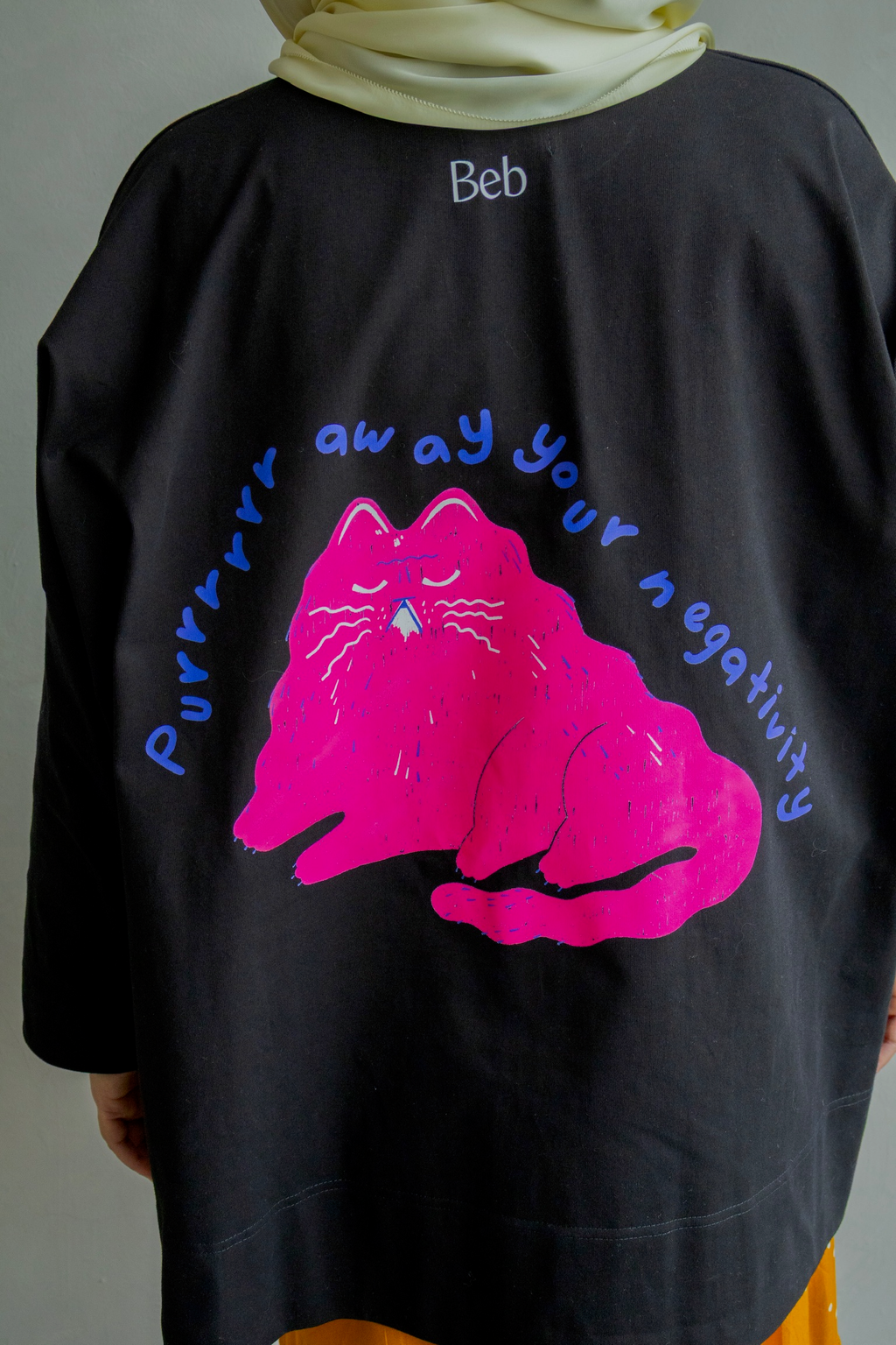 Kitty Beb Tee in Black