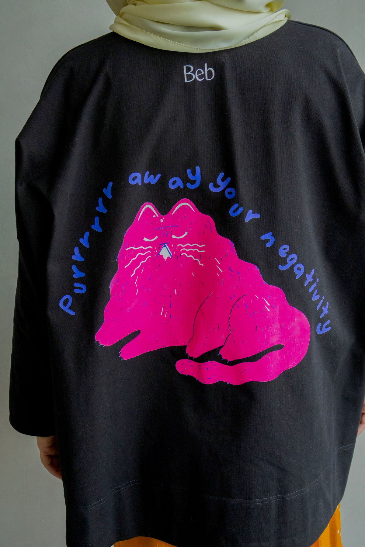 Kitty Beb Tee in Black