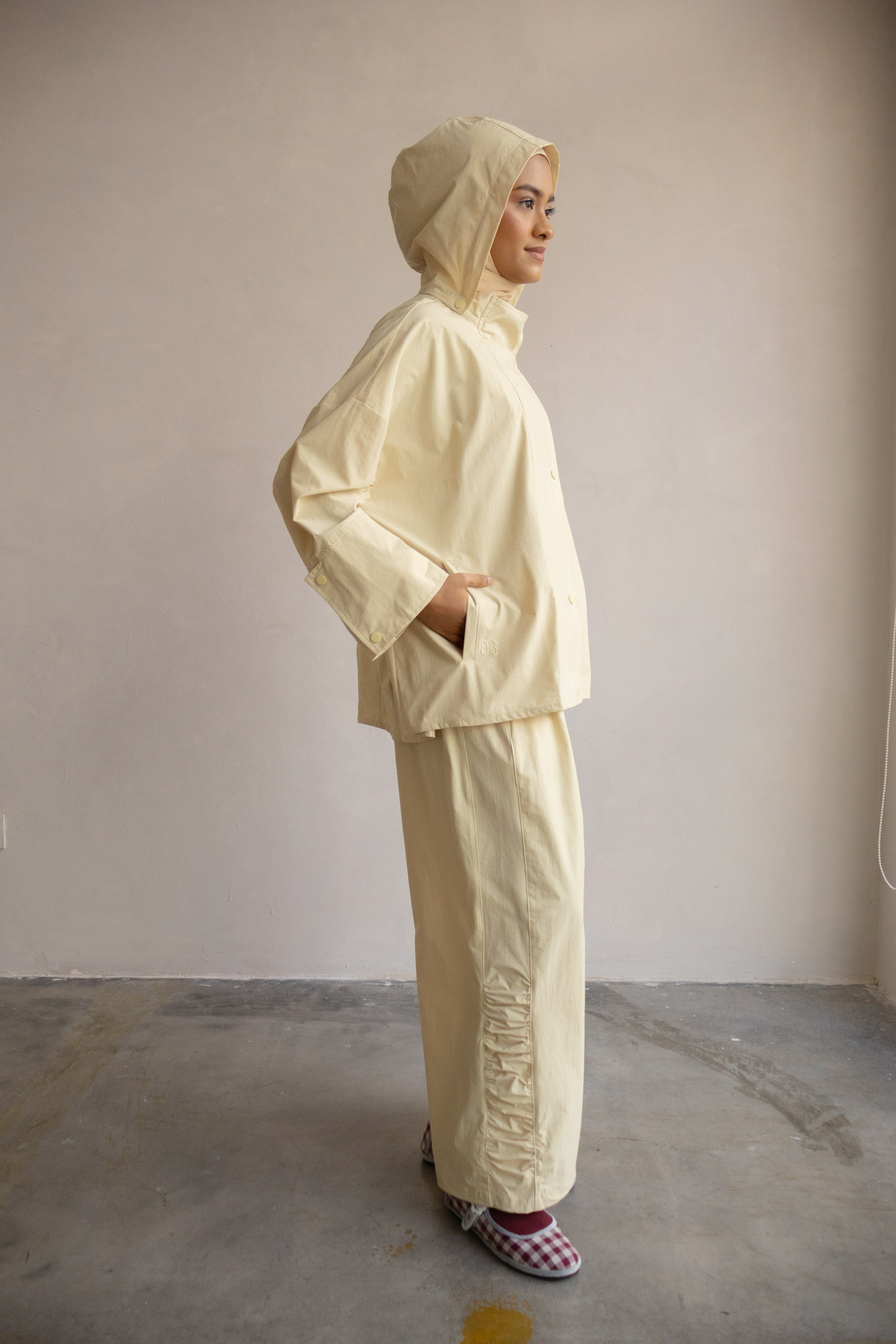 Outer Comfort Pants in Banana Pudding