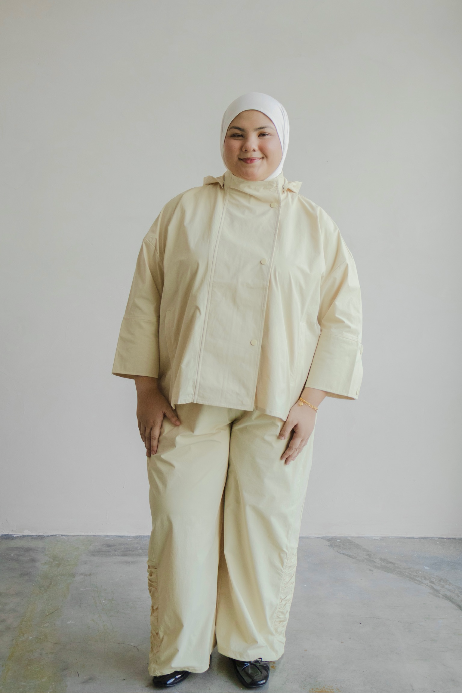 Outer Comfort Jacket in Banana Pudding