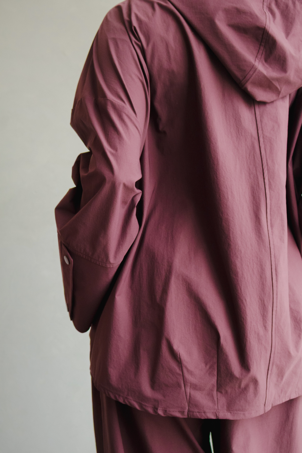 Outer Comfort Jacket in Berry Busy
