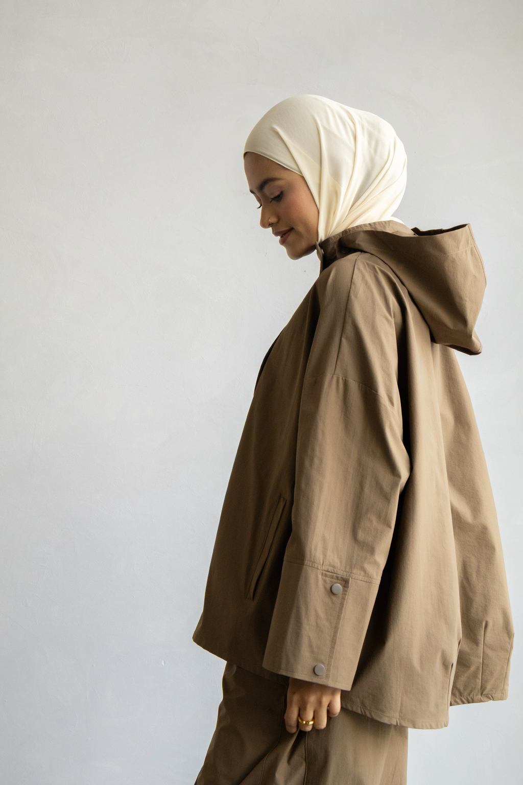 Outer Comfort Jacket in Barefoot