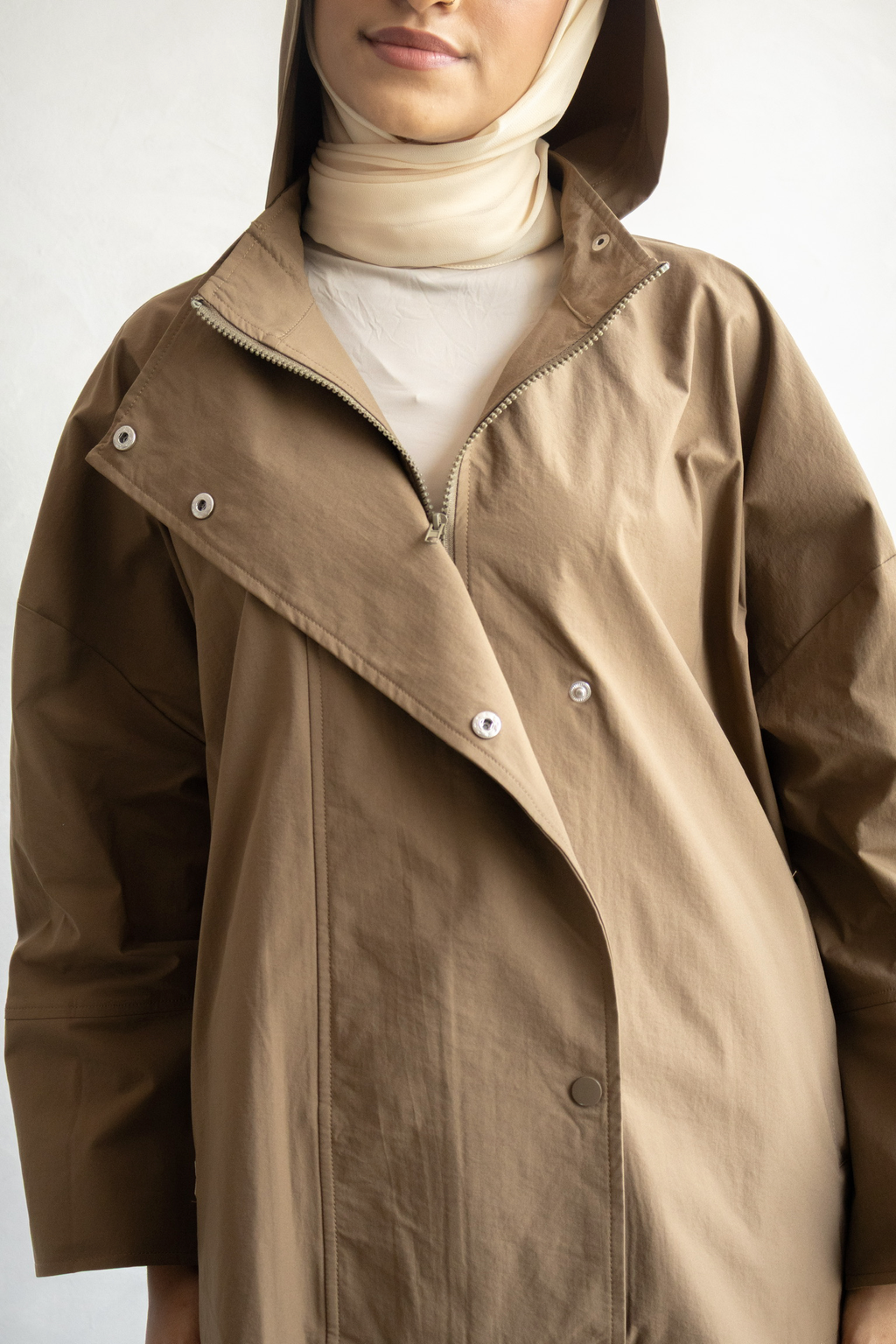 Outer Comfort Jacket in Barefoot