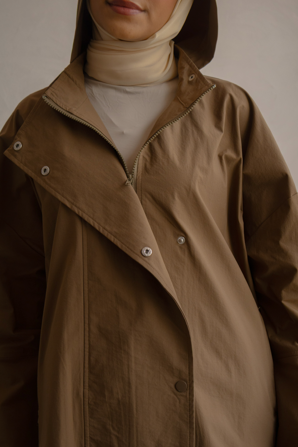 Outer Comfort Jacket in Barefoot