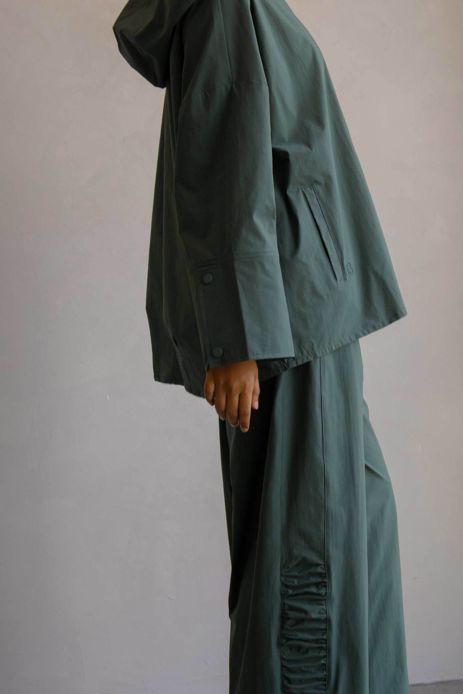 Outer Comfort Jacket in Touché Grass