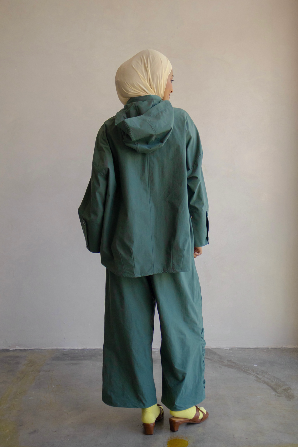 Outer Comfort Jacket in Touché Grass