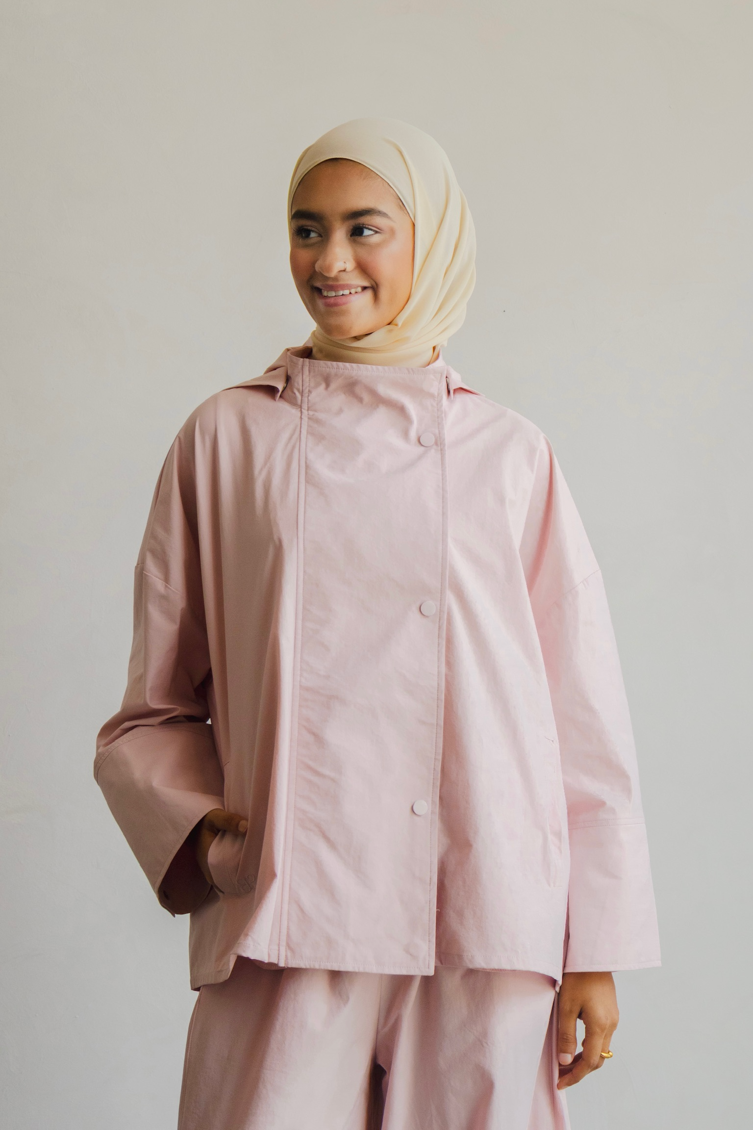 Outer Comfort Jacket in Pink Season