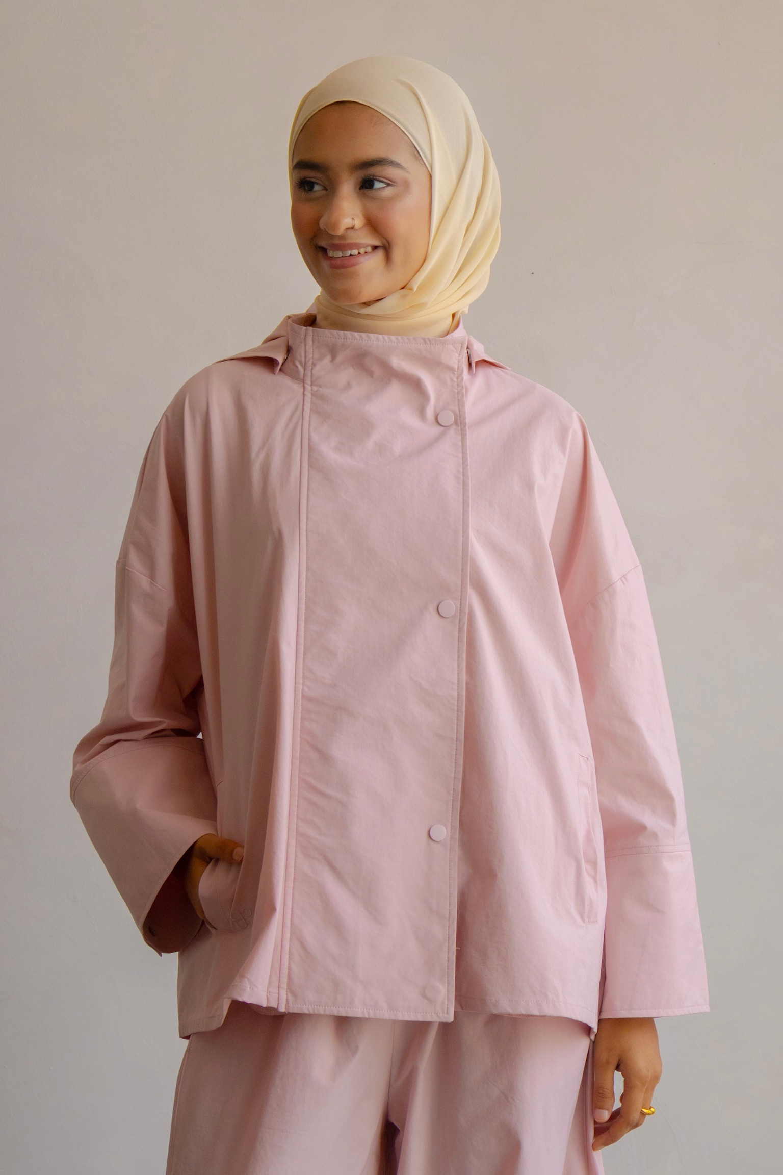 Outer Comfort Jacket in Pink Season