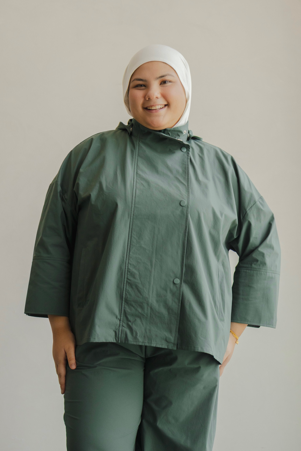Outer Comfort Jacket in Touché Grass