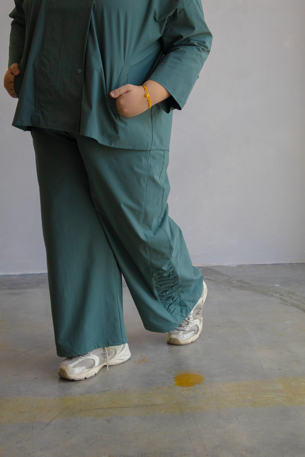 Outer Comfort Pants in Touché Grass