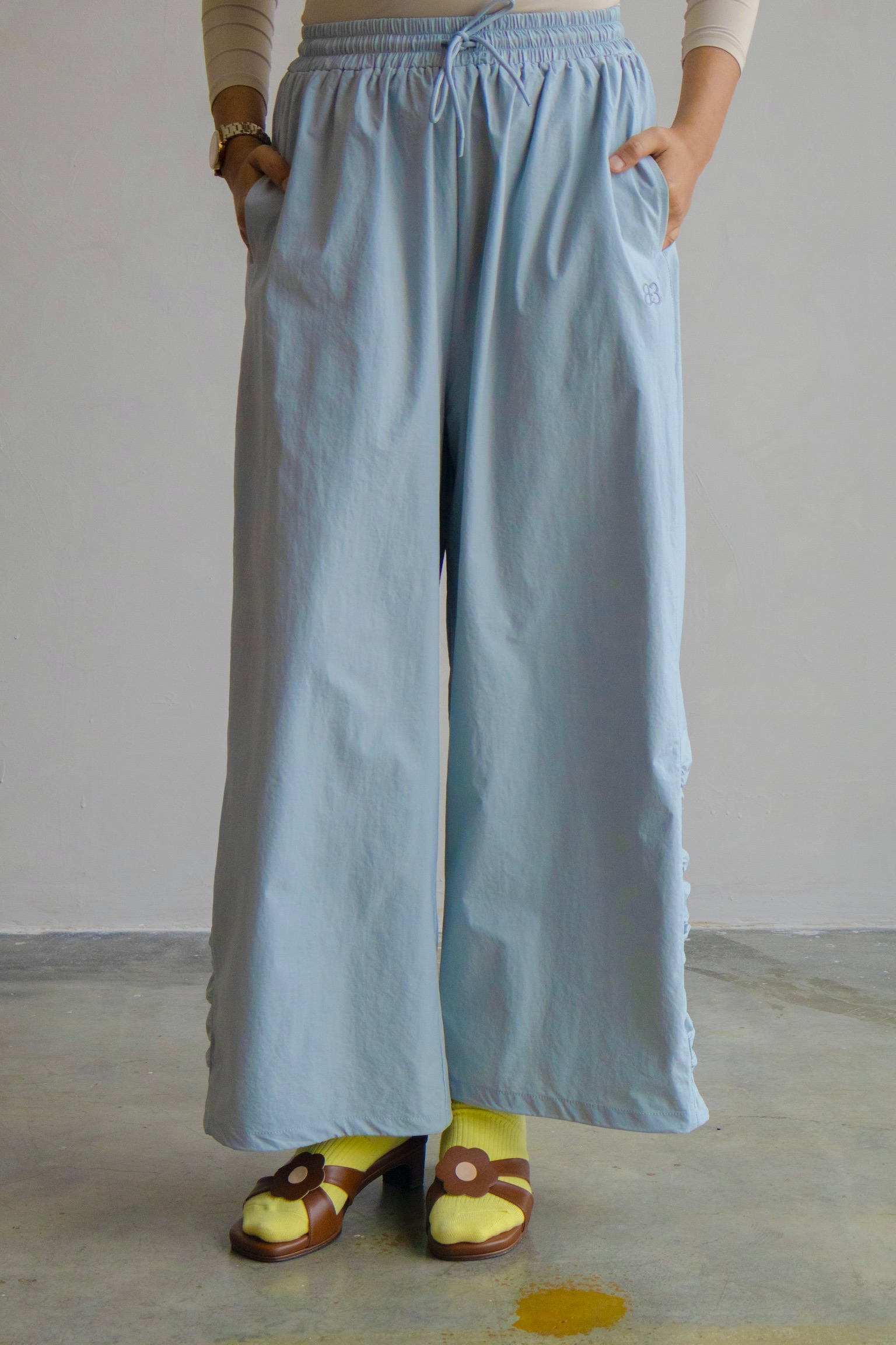 Outer Comfort Pants in Bluetiful