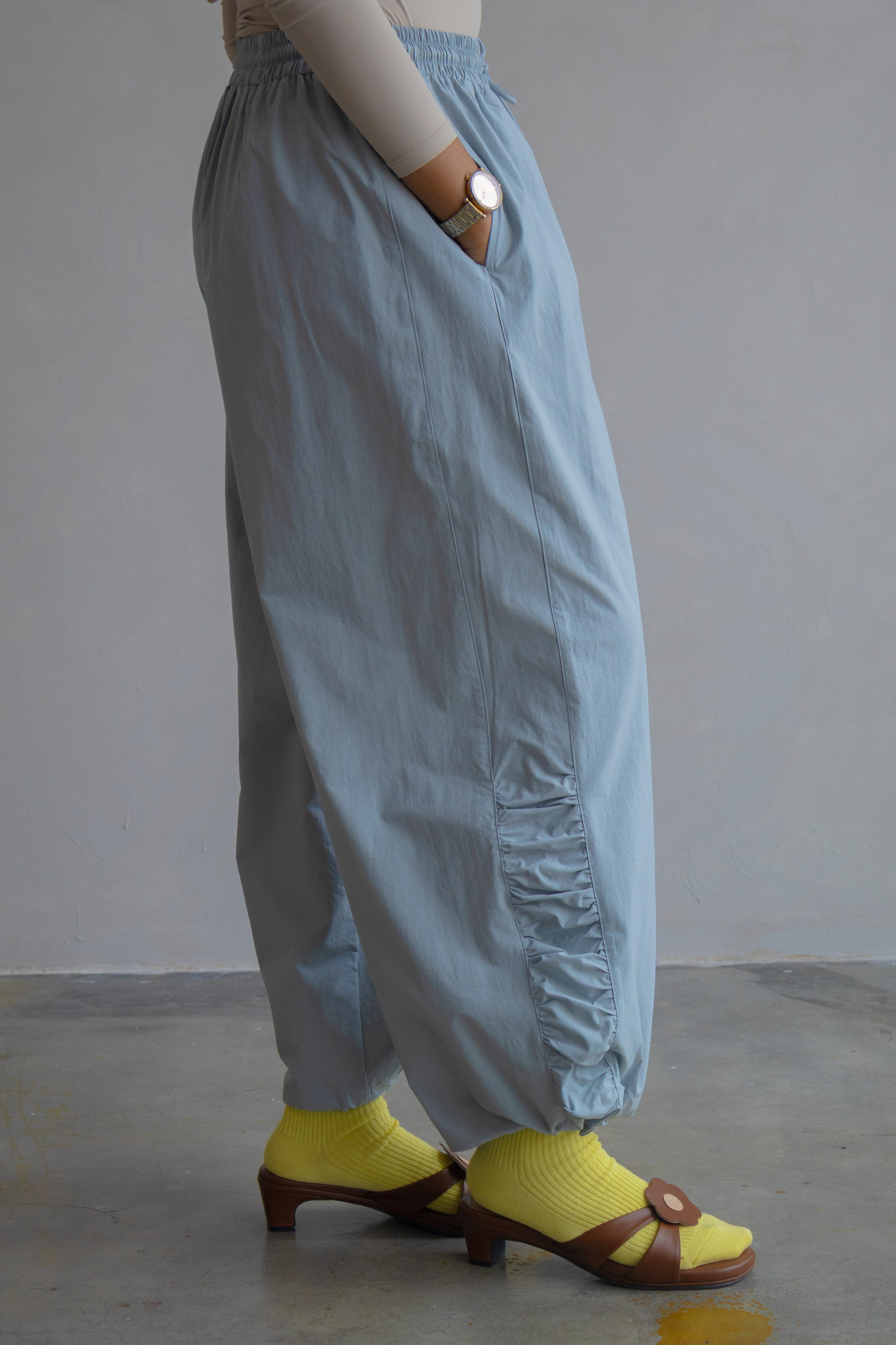 Outer Comfort Pants in Bluetiful