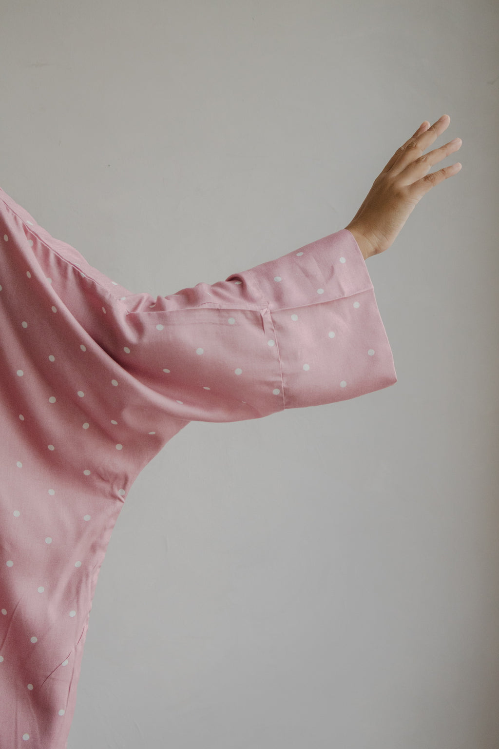 Polka Kaftan in Pinky Promise