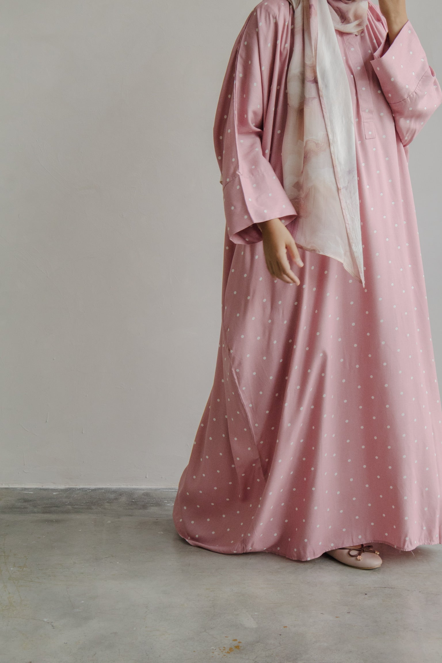 Polka Kaftan in Pinky Promise
