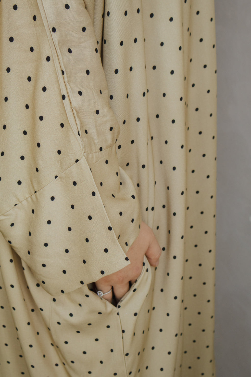 Polka Kaftan in Biscuits