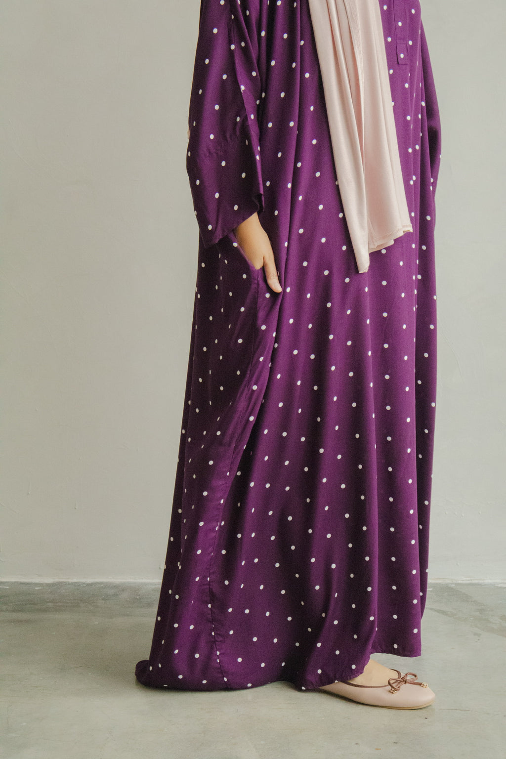 Polka Kaftan in Mulberry