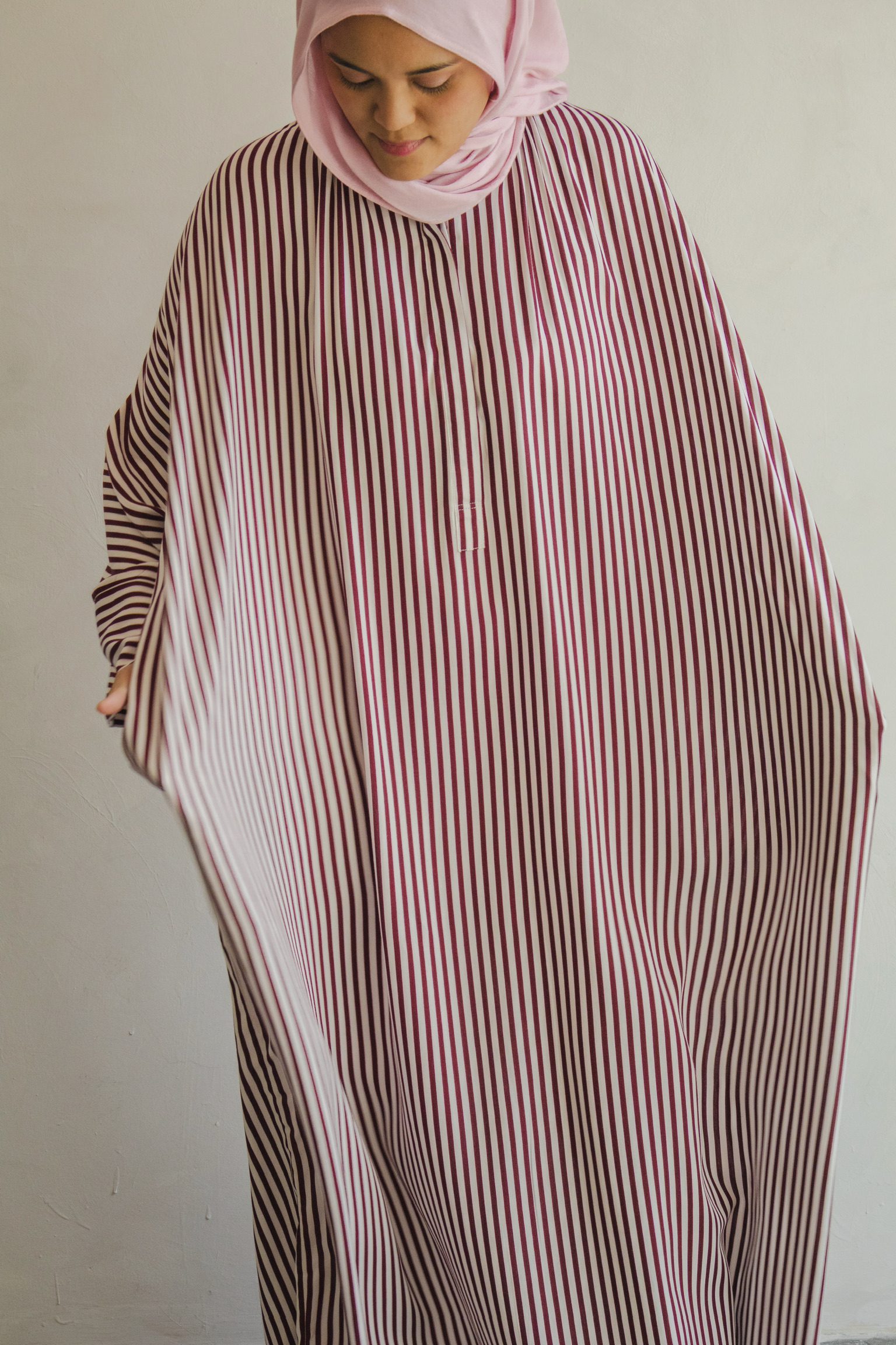 Amalfi Kaftan in Blackcurrant