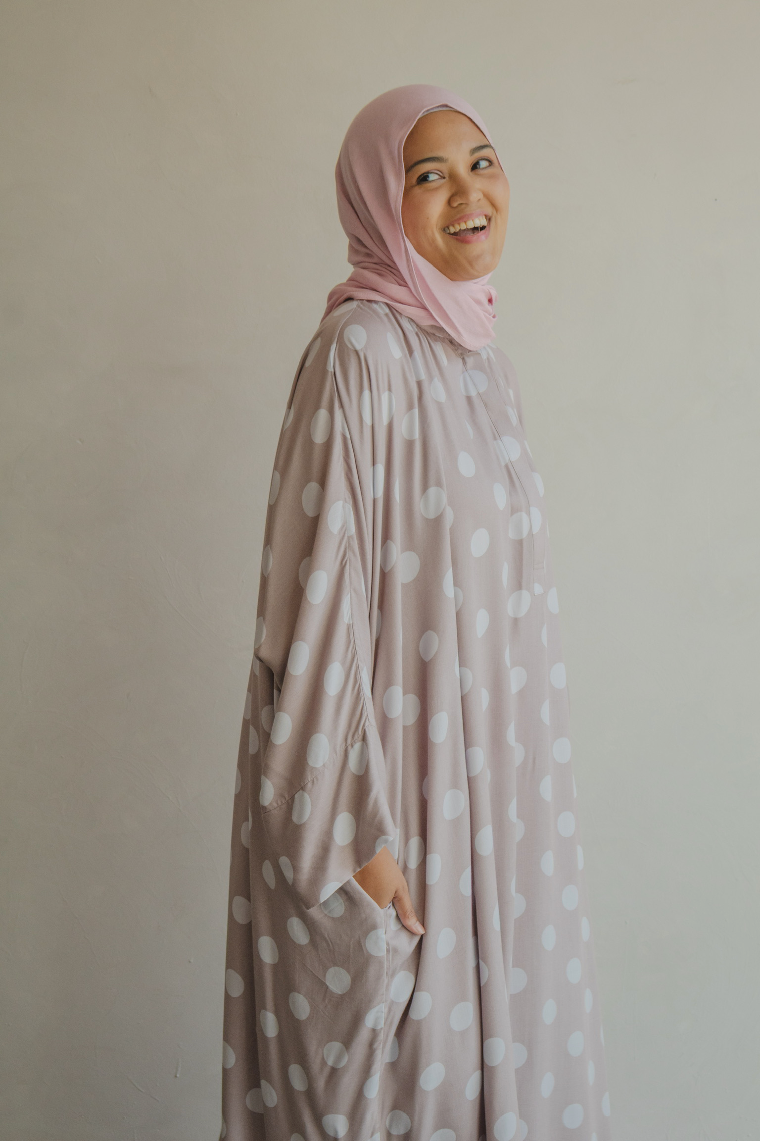 Amalfi Kaftan in Pink Whimsy