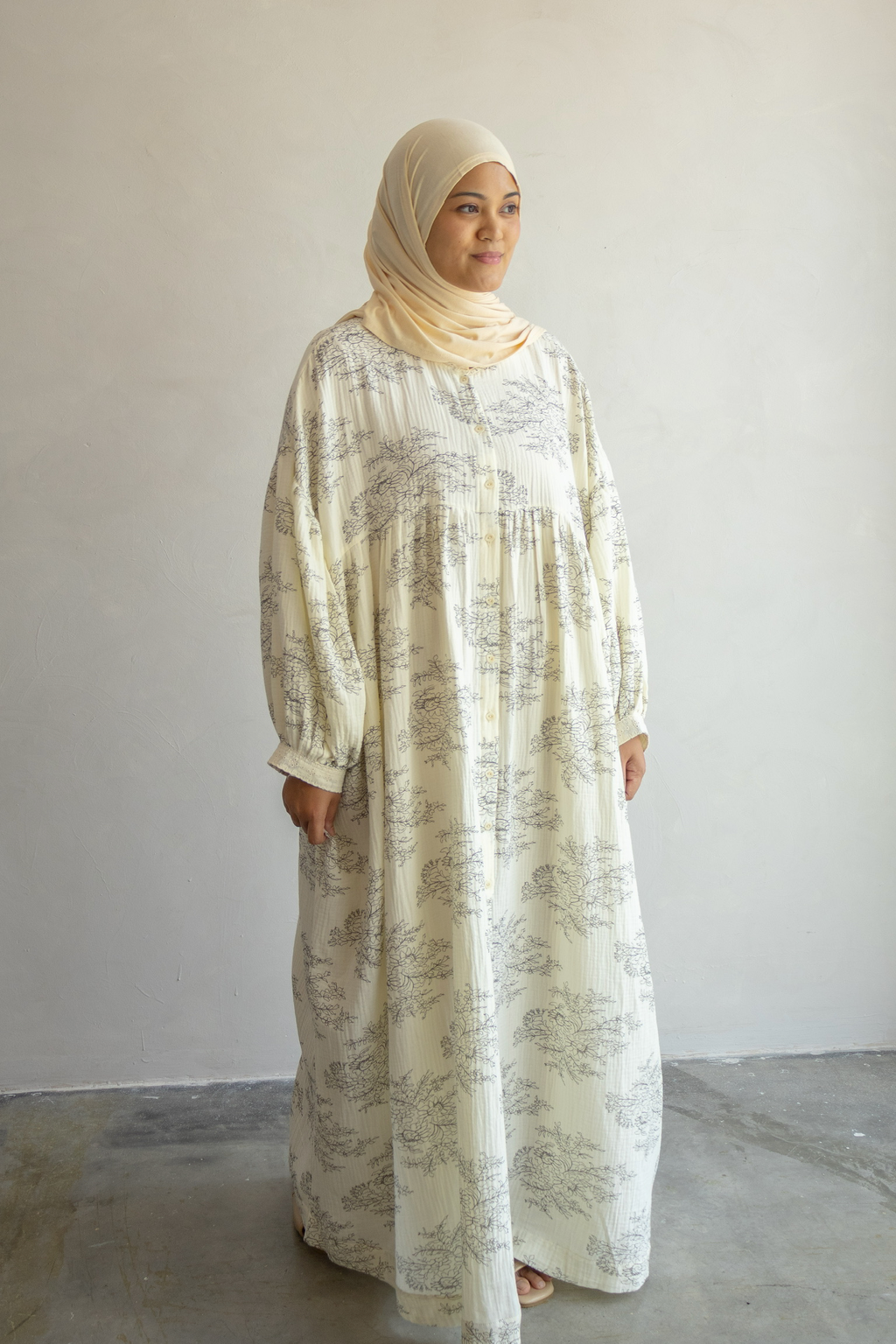 Amalfi Muslin Dress in Mono Garden