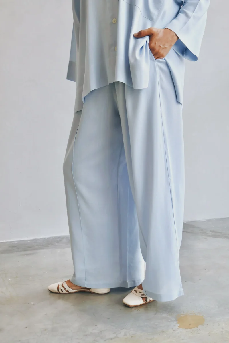 Women in Progress - Bottom in Blu