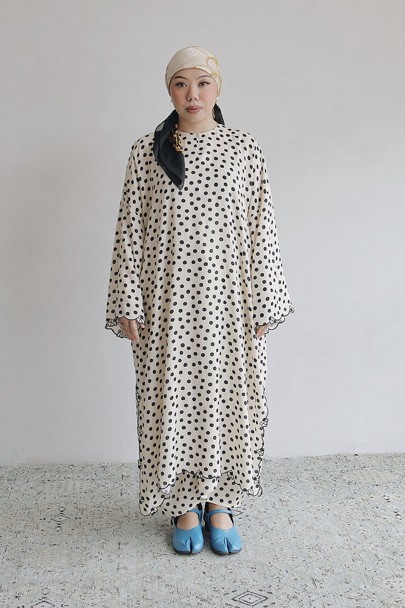 Polka Kalthum in White