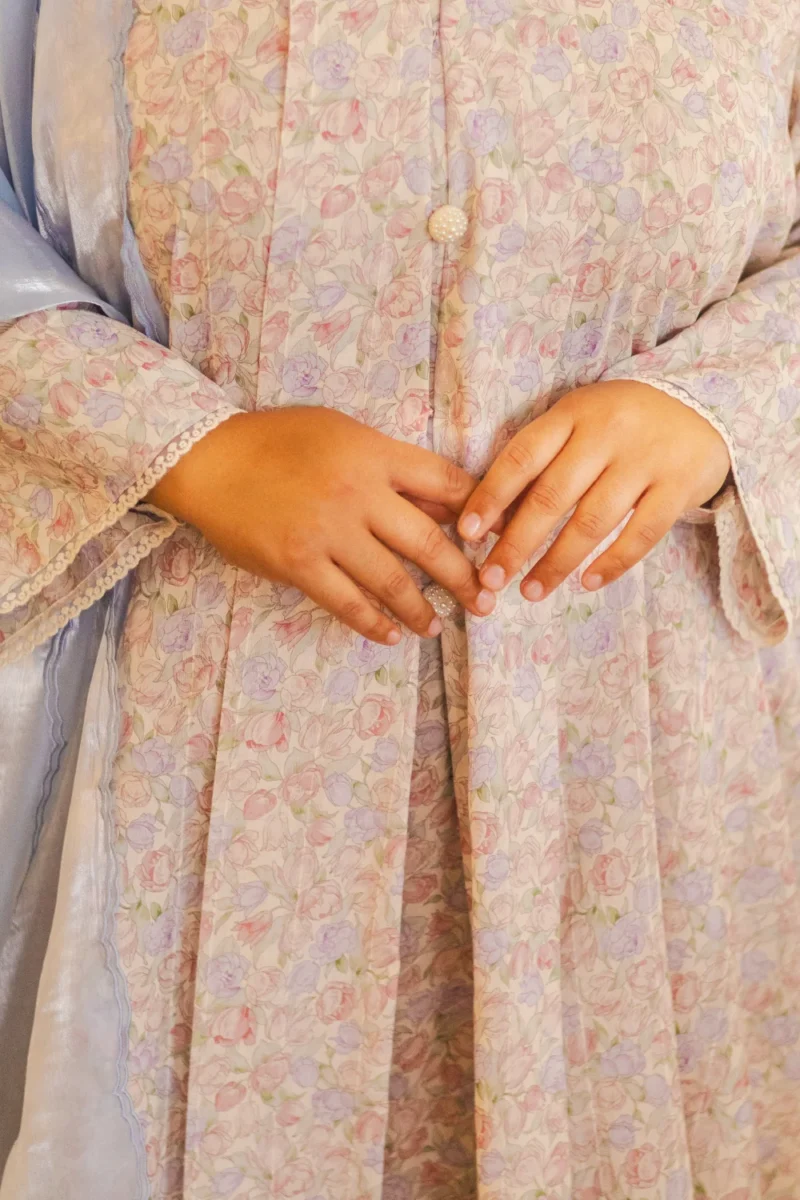 Alternative view of Nirmala Seri Kebaya in Lilac