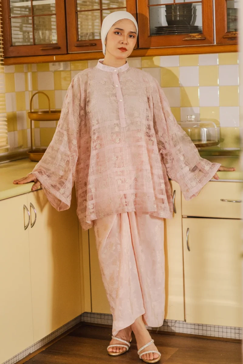 Kasturi Kedah Top Pink