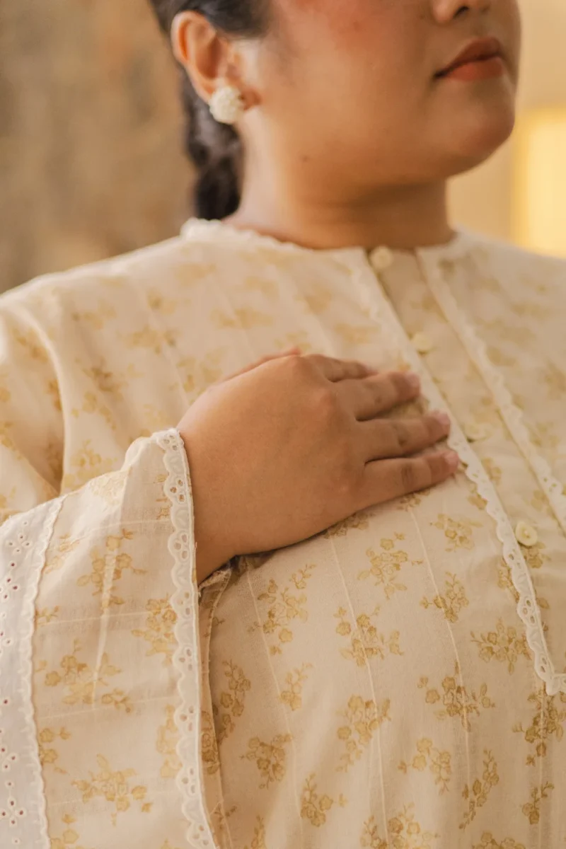 Alternative view of Kurti Ratna Mustard