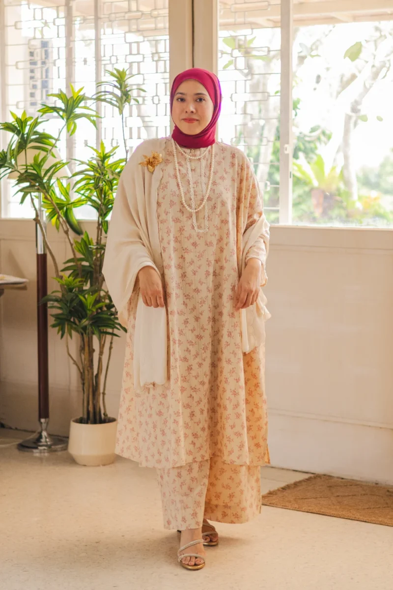 Kurti Ratna Rose
