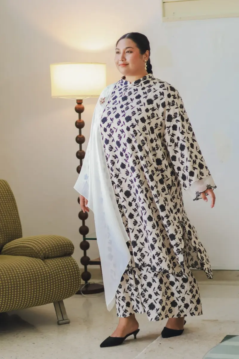 Che Chom Mekar Black