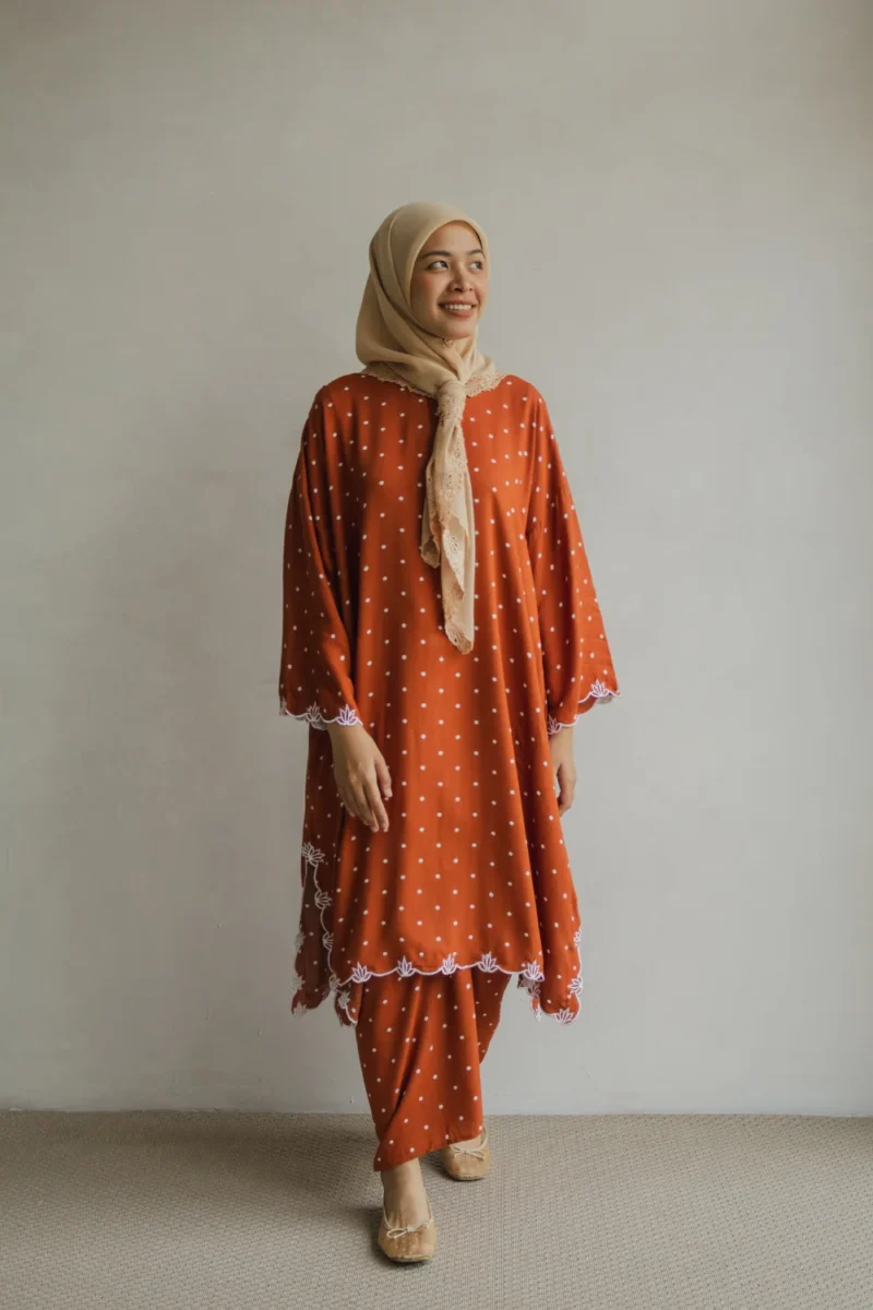 Kalthum Polka Rayon Cinnamon
