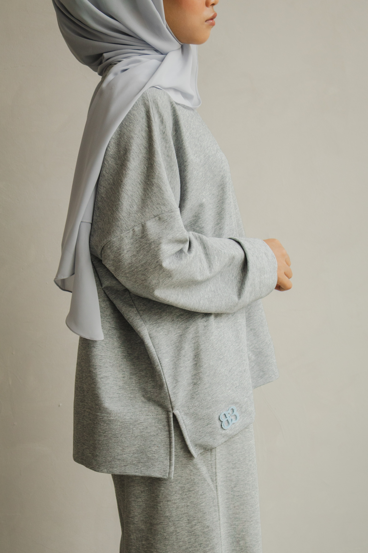At Ease Tee Ash Grey - Image 4