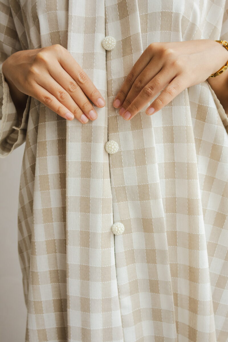 Alternative view of Nirmala Embun Kebaya Petak Tebal