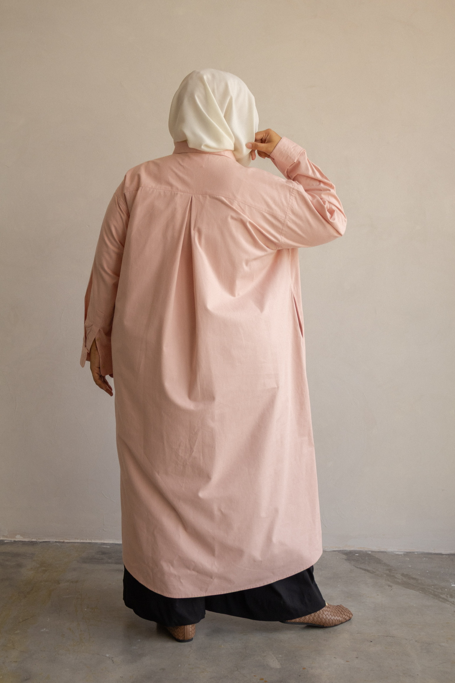 Weekender Tunic in Blush - Image 2