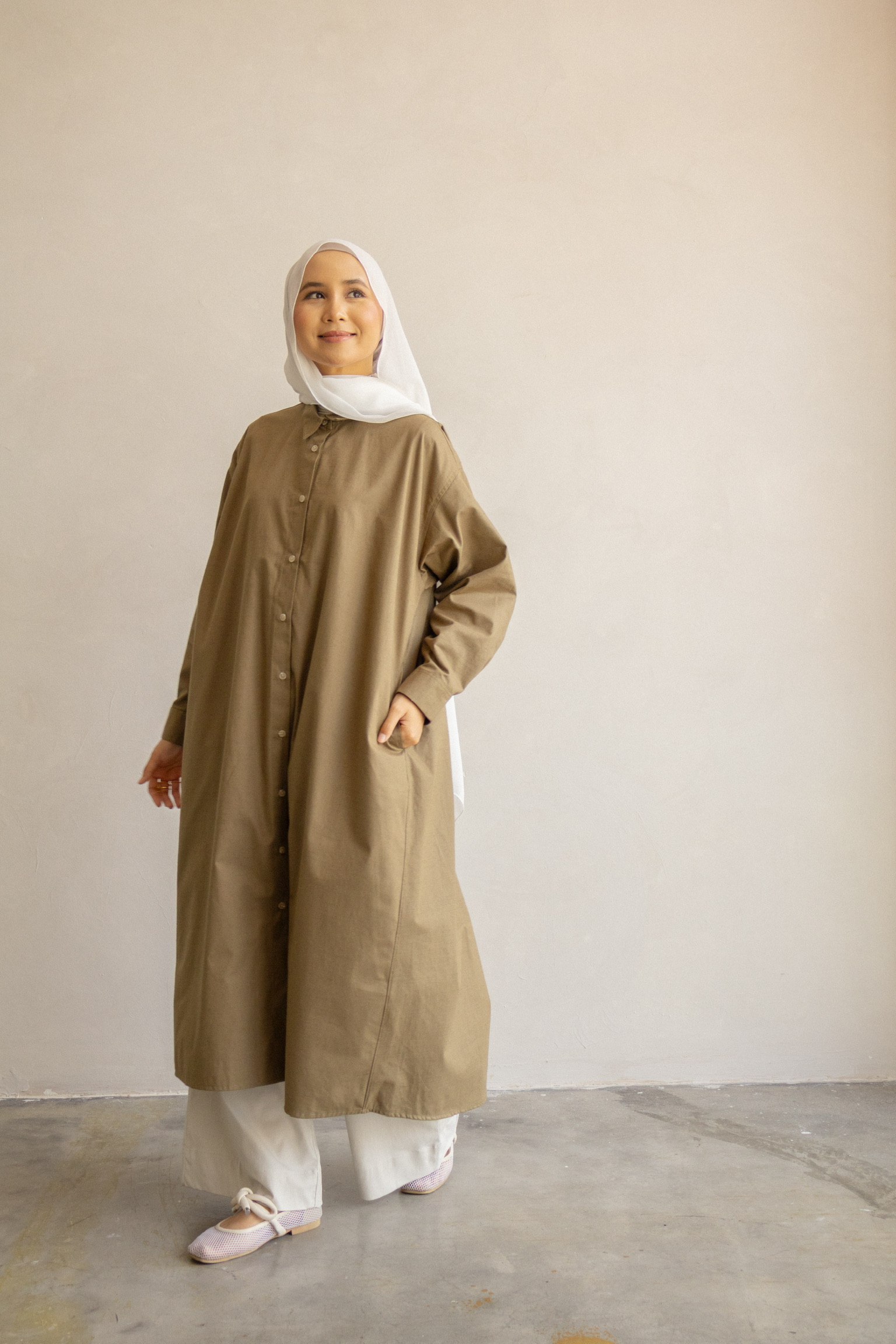 Weekender Tunic in Olive - Image 6